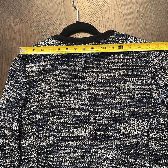 Beautiful Juicy Couture jacket - Like new Size 10 (fits like petite) - Picture 12 of 13